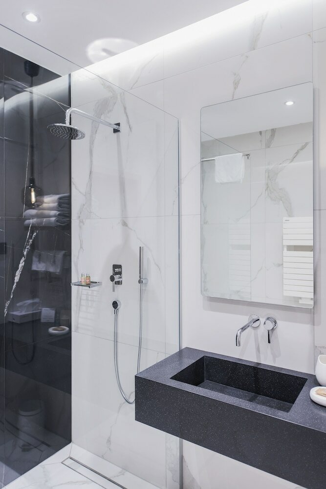 Фото Pod Zidom Rooms