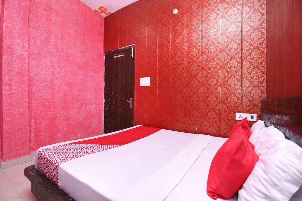 Фото Oyo 19565 Hotel Galaxy