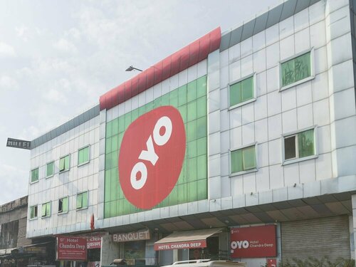 Oyo 4472 Hotel Chandra Deep