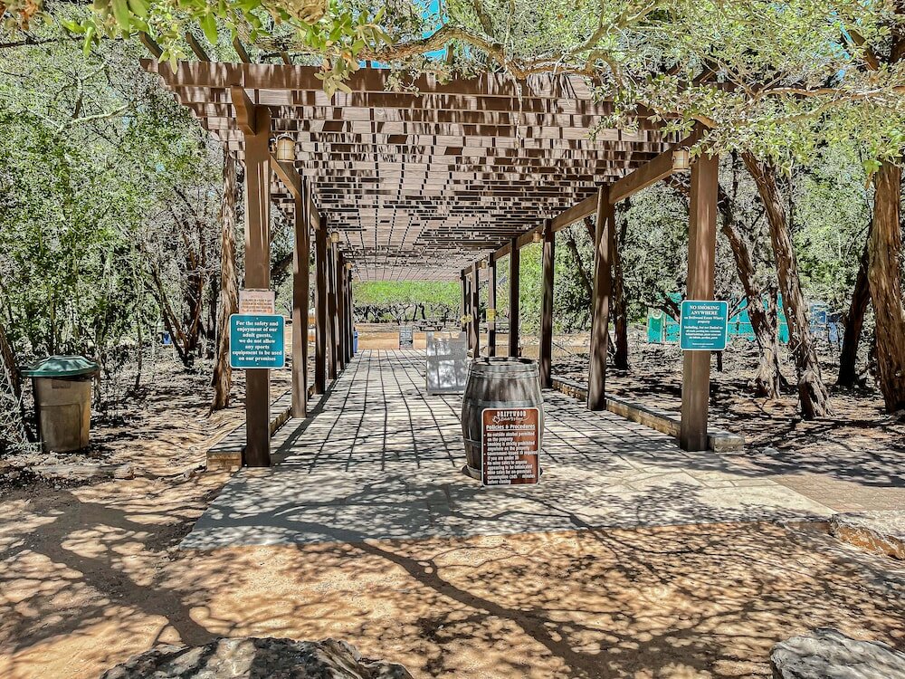 Фото Cypress Fairway Village