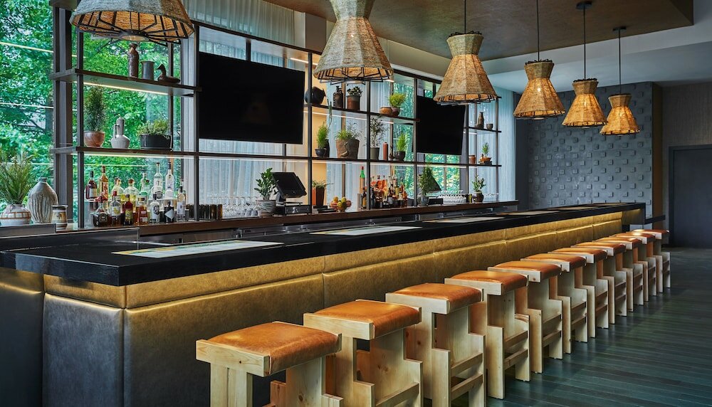 Фото Graduate Eugene