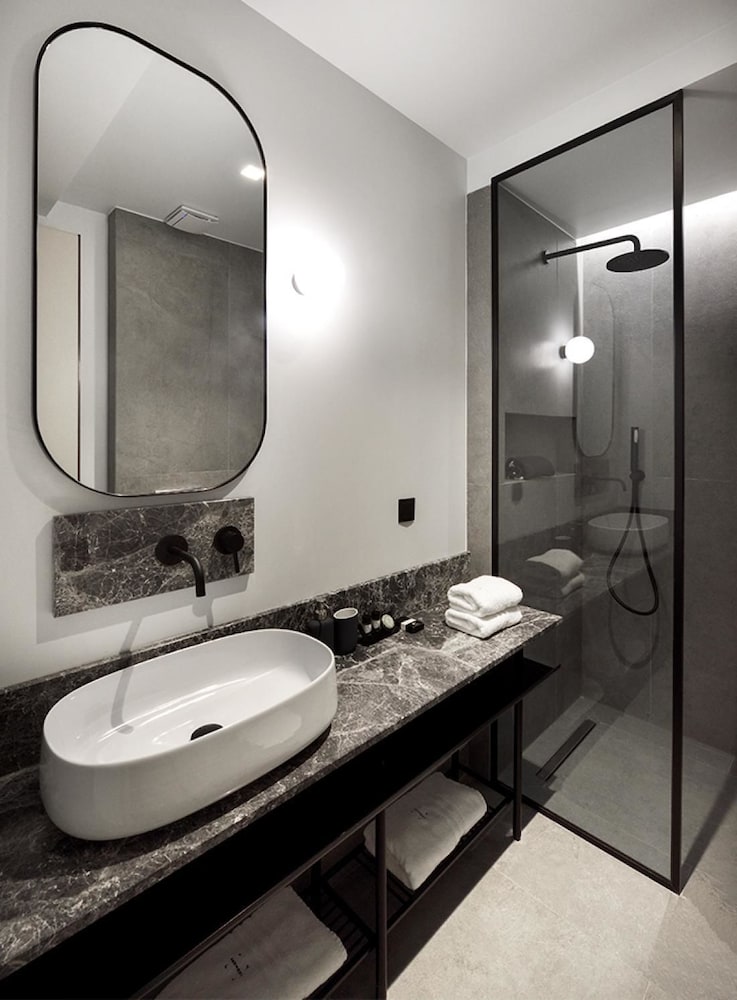 Фото Roomore Apartments