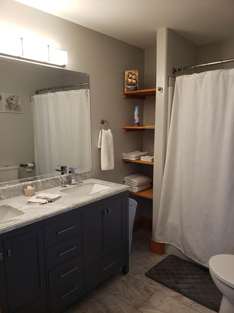 Фото Shelter Bay Resort