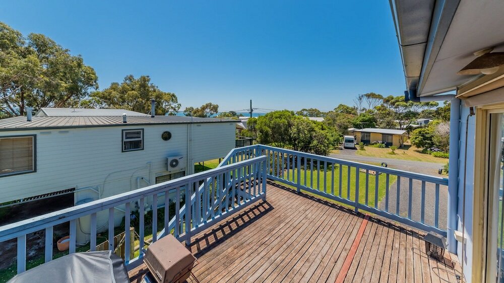 Фото 12 Aloha Ventnor Beach House