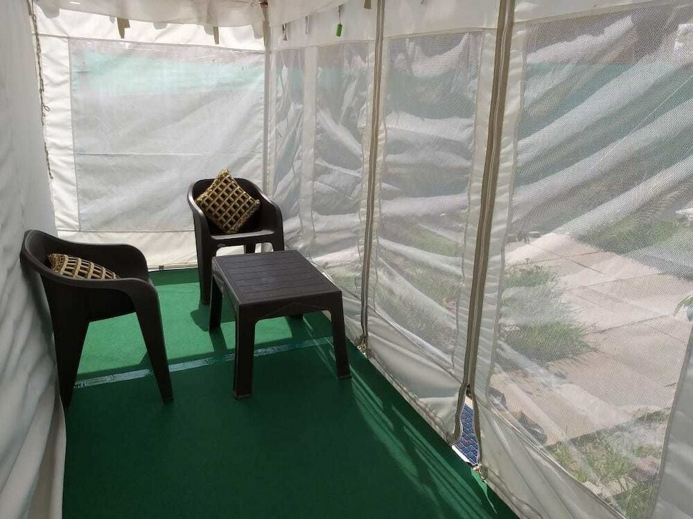 Фото Swachh Room