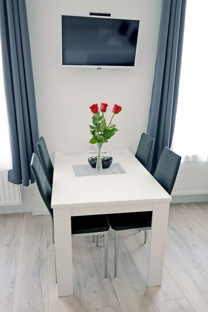 Фото Virtus Apartments and Rooms