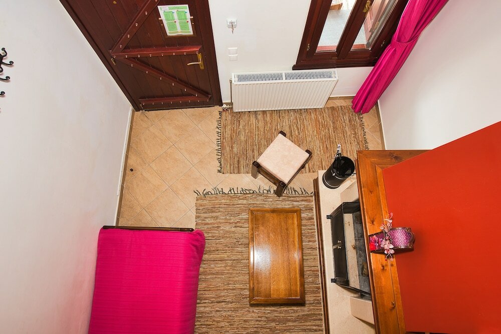 Фото Anemoessa Traditional Village Hotel