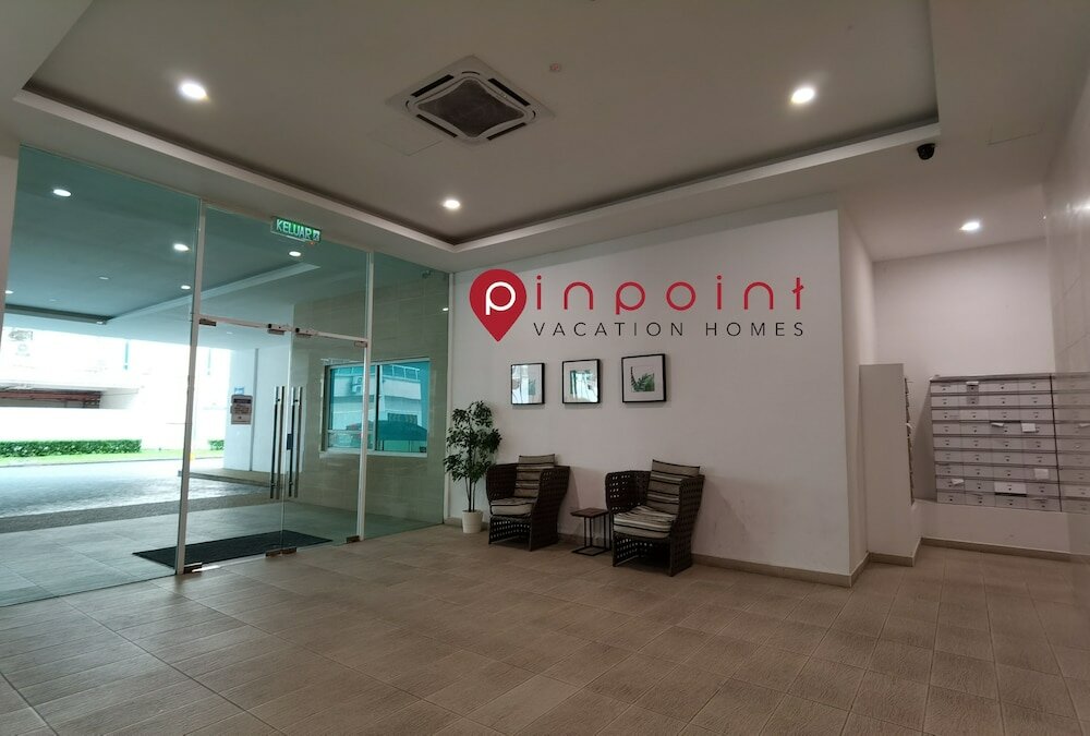 Фото Pinnacle Tower