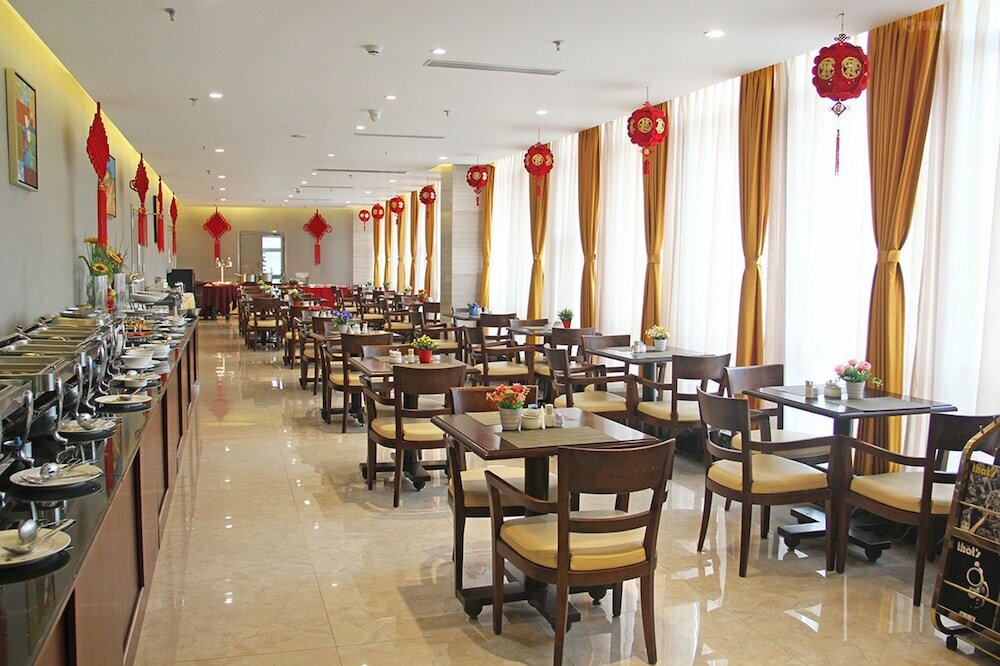 Фото Golden Central Hotel Shenzhen