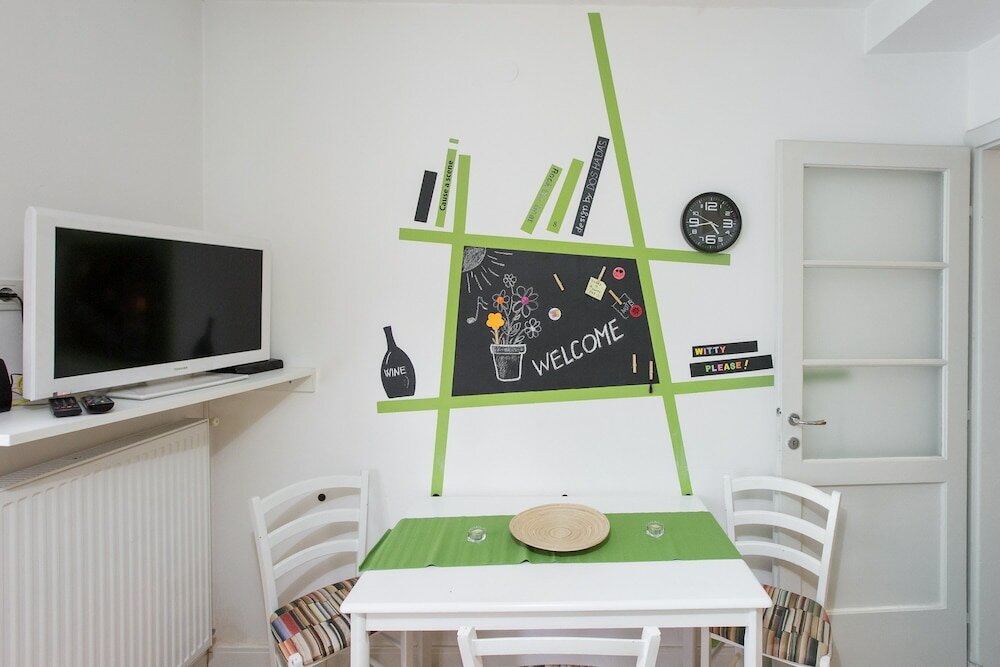 Фото Witty Please & Bardot