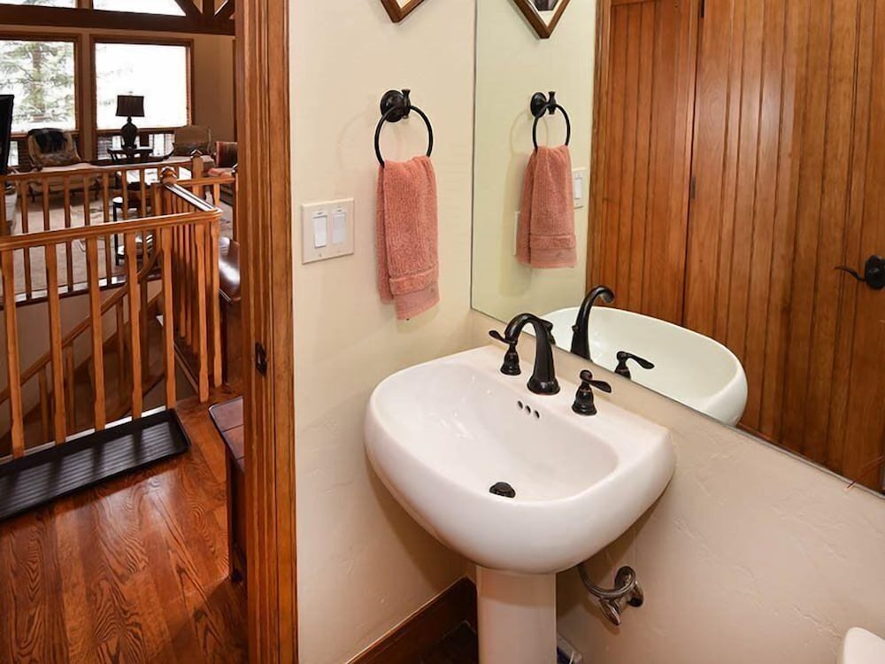 Фото Pines Townhome