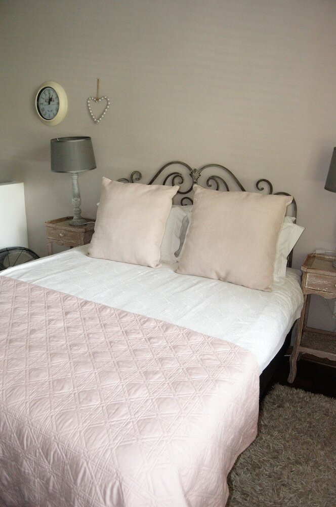 Фото Vintage on Main