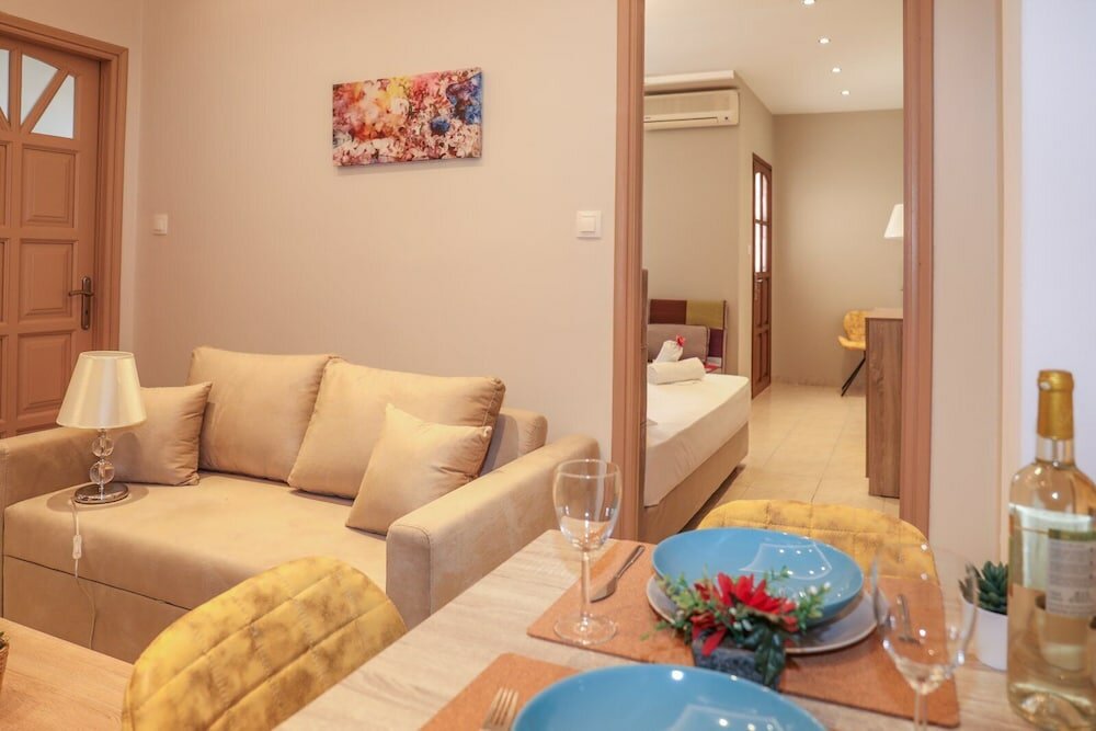 Фото Chrissomallis Apartments