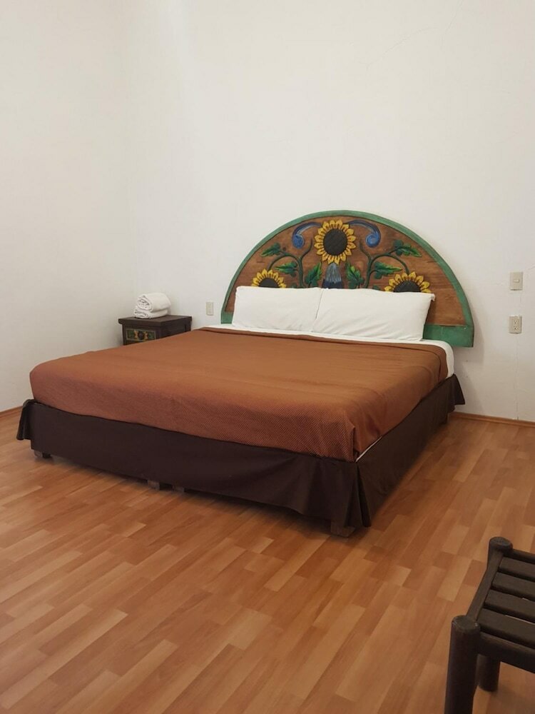 Фото Hotel Meson Matamoros