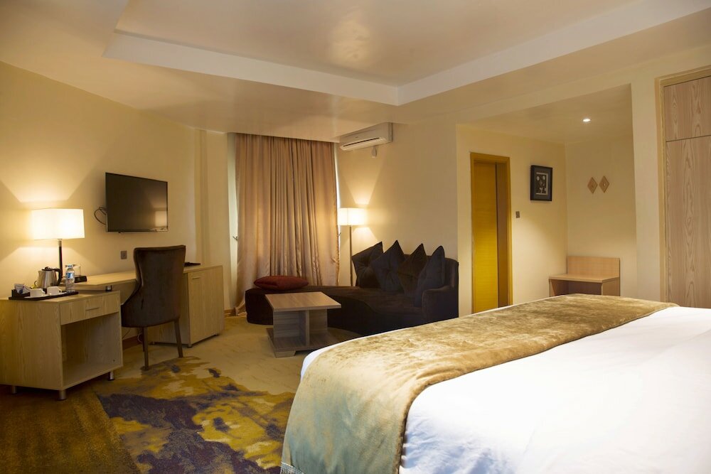 Фото Bon Hotel Elvis