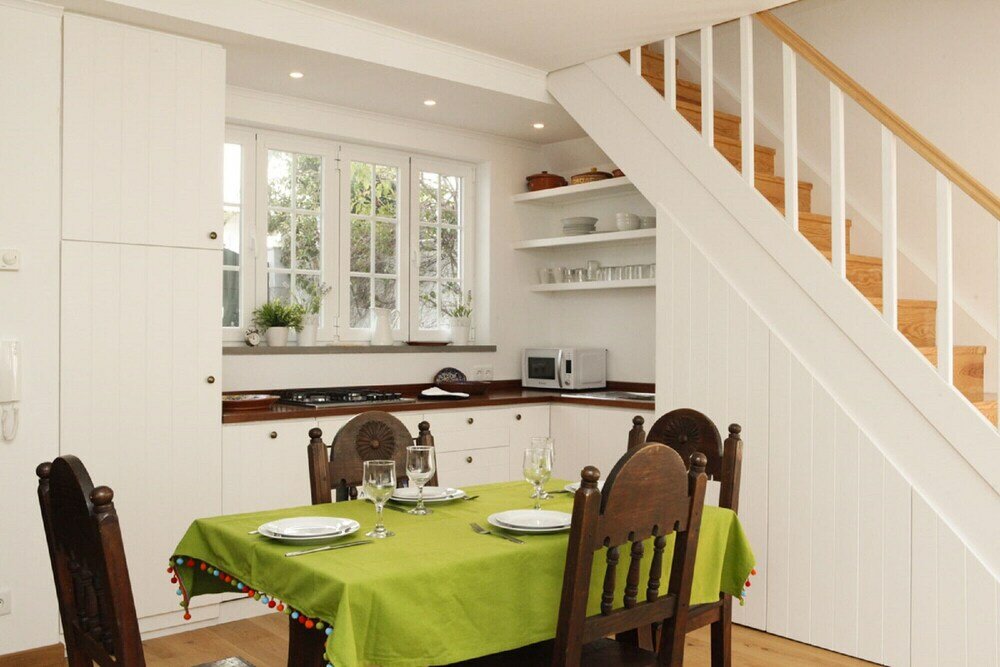 Фото Cushy Apartment with garden in Estoril