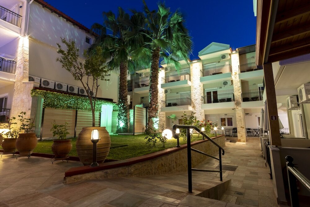 Фото Olympia Hotel