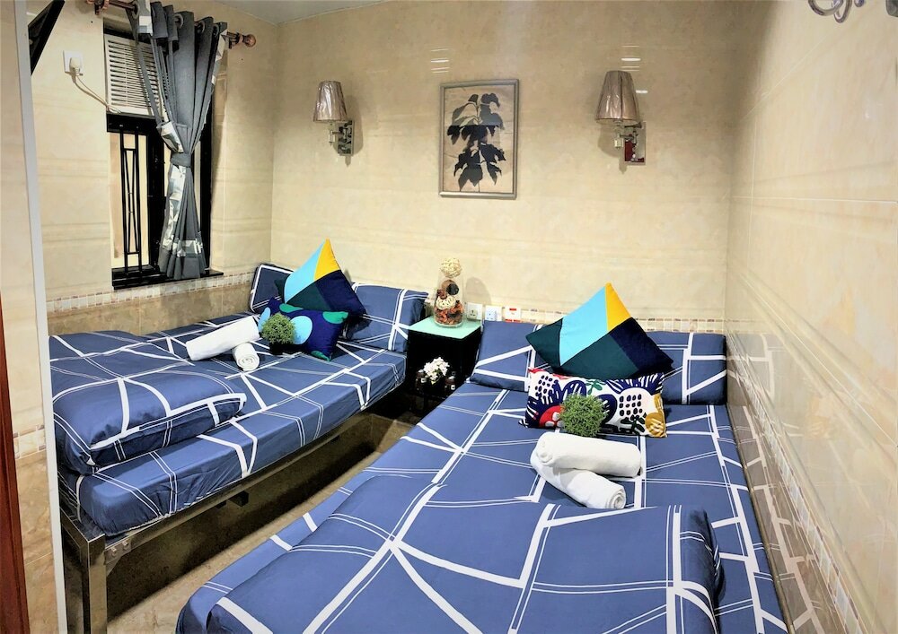 Фото Tom's Guest House