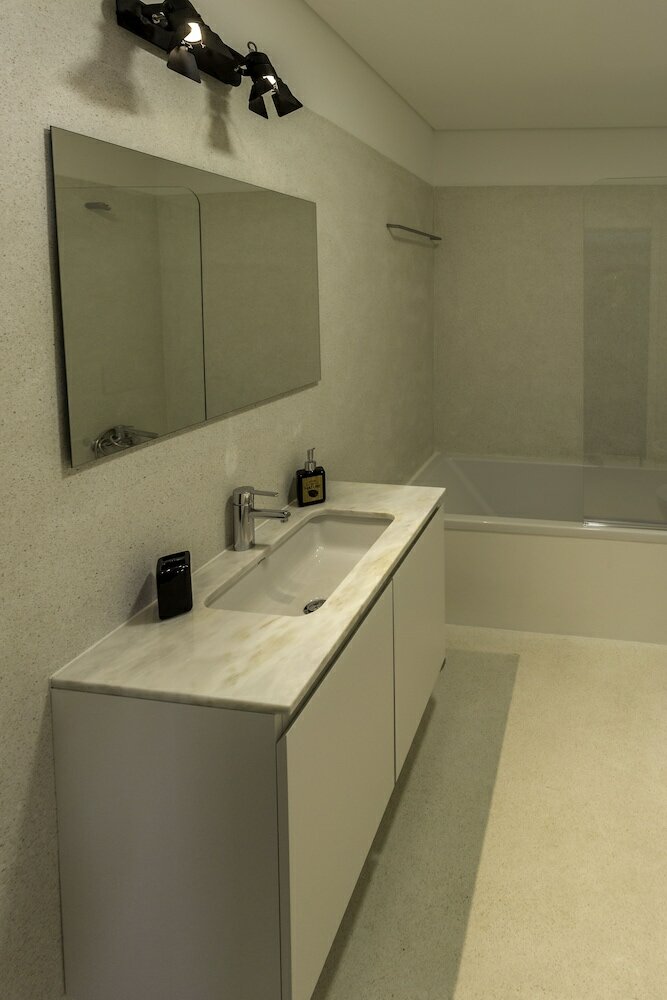 Фото Guest H4u Bonjardim Pop Art City Center