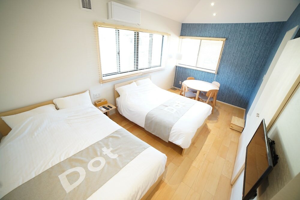 Фото Dot Hostel & Bar