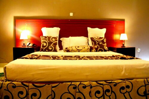 Гостиница Hotel Hilltop Country Club в Кигали