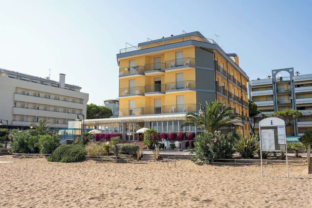 Фото Hotel Touring