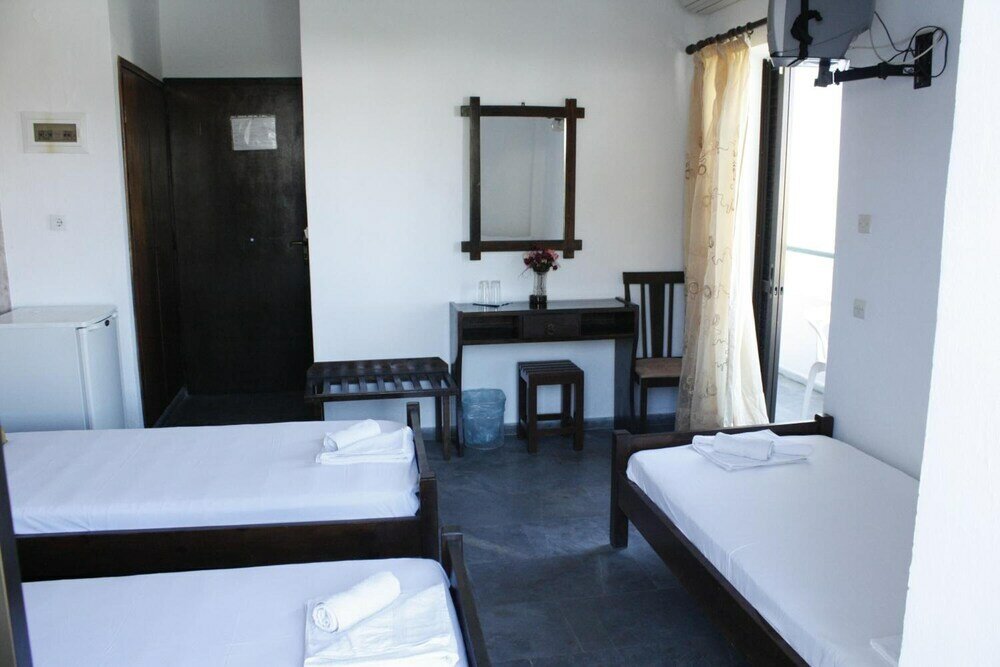 Фото Hotel Elvira