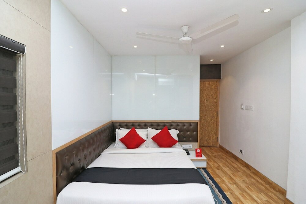 Фото Capital O 1481 Hotel Heritage