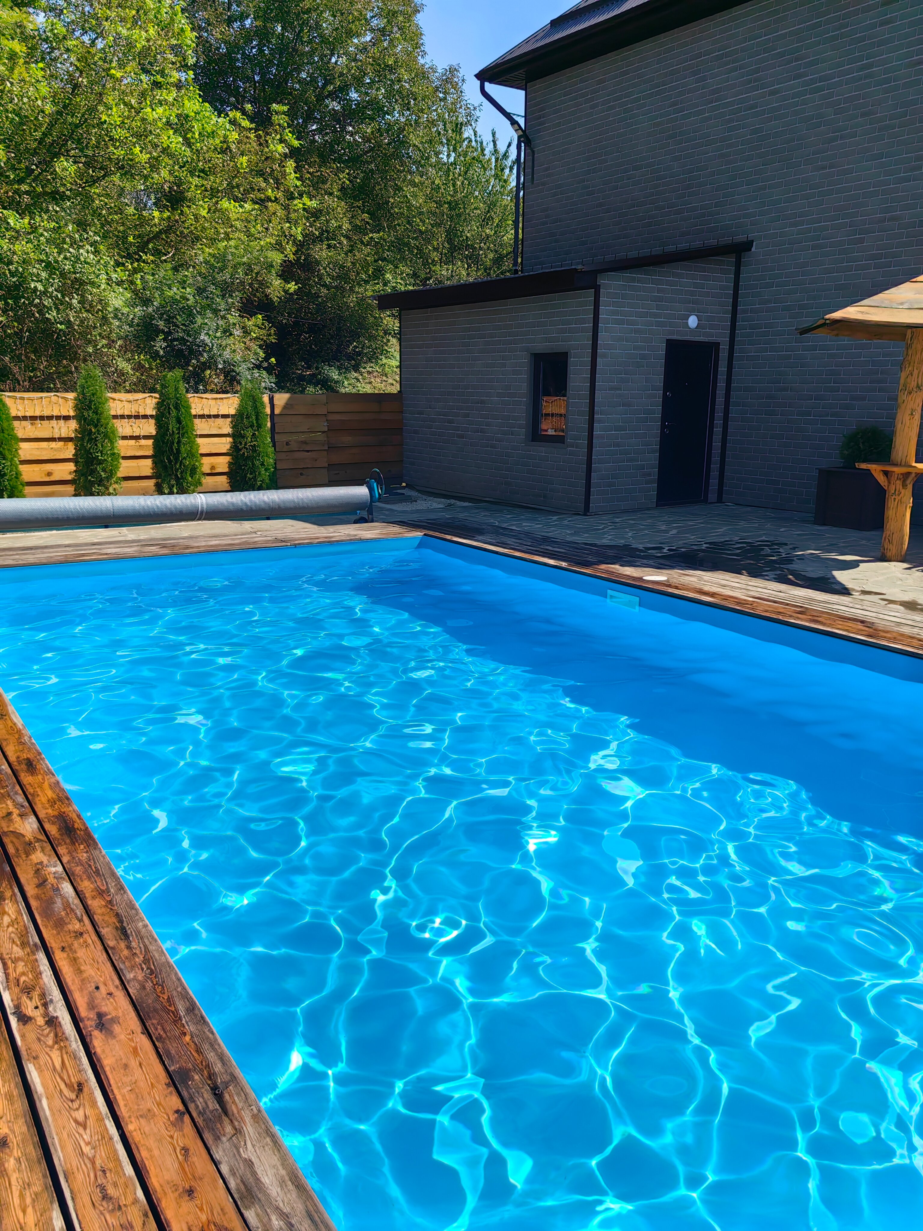 Фото Дом у реки