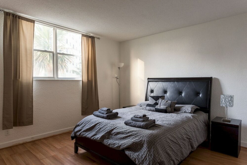 Фото Seaside Sunrise With the Balcony