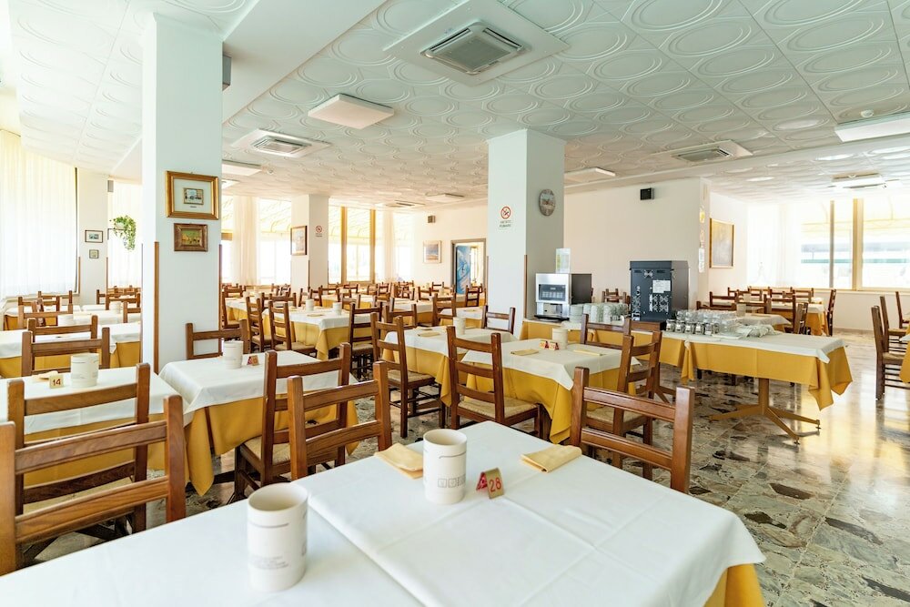 Фото Hotel Touring