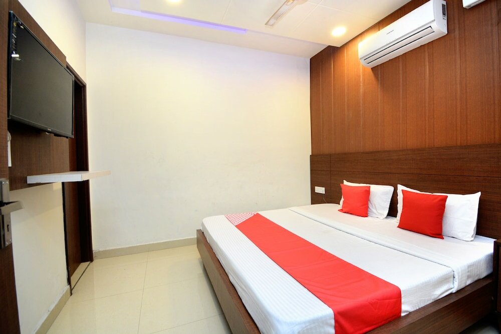 Фото Oyo 40504 Hotel Avtar Residency