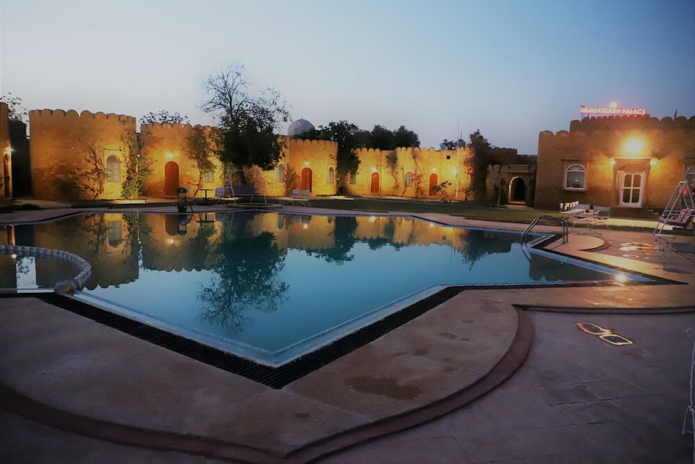 Фото Himmatgarh Palace