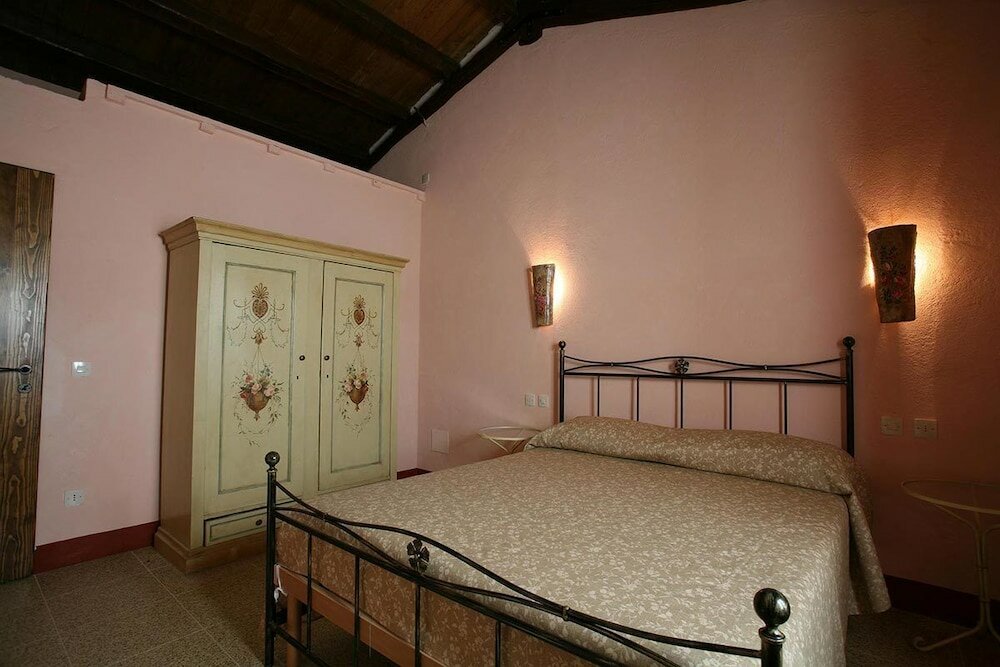 Фото Agriturismo La Quarta