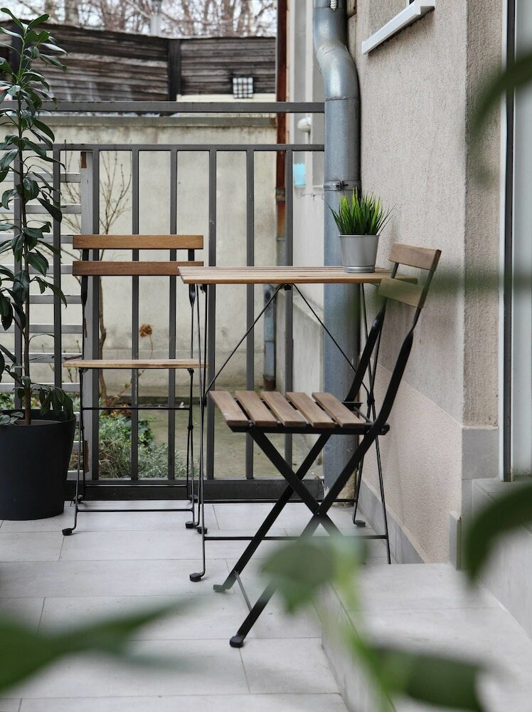 Фото Temple Apartments