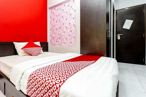 Гостиница Oyo 1007 Alletha Guest House 2 в Баликпапане