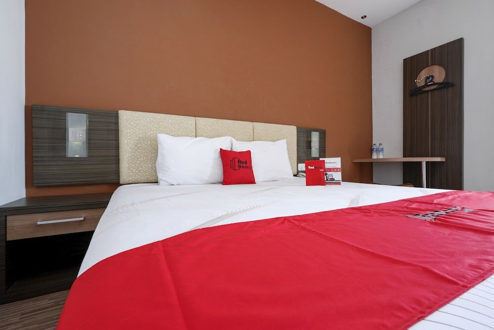 Фото RedDoorz @ Kawi