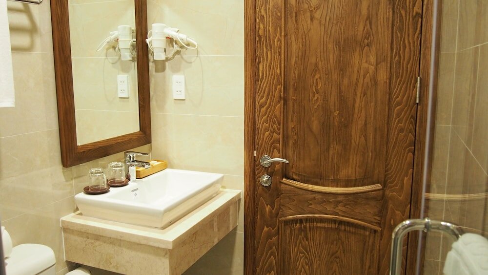 Фото Hoang Lan Hotel