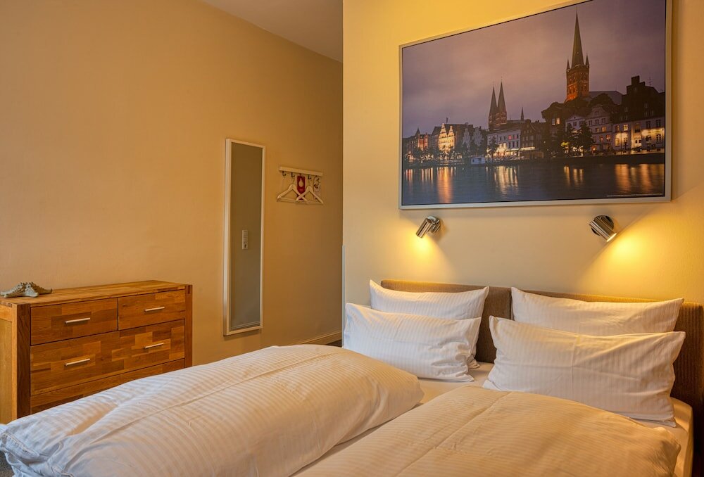 Фото Hotel Garni Seestern