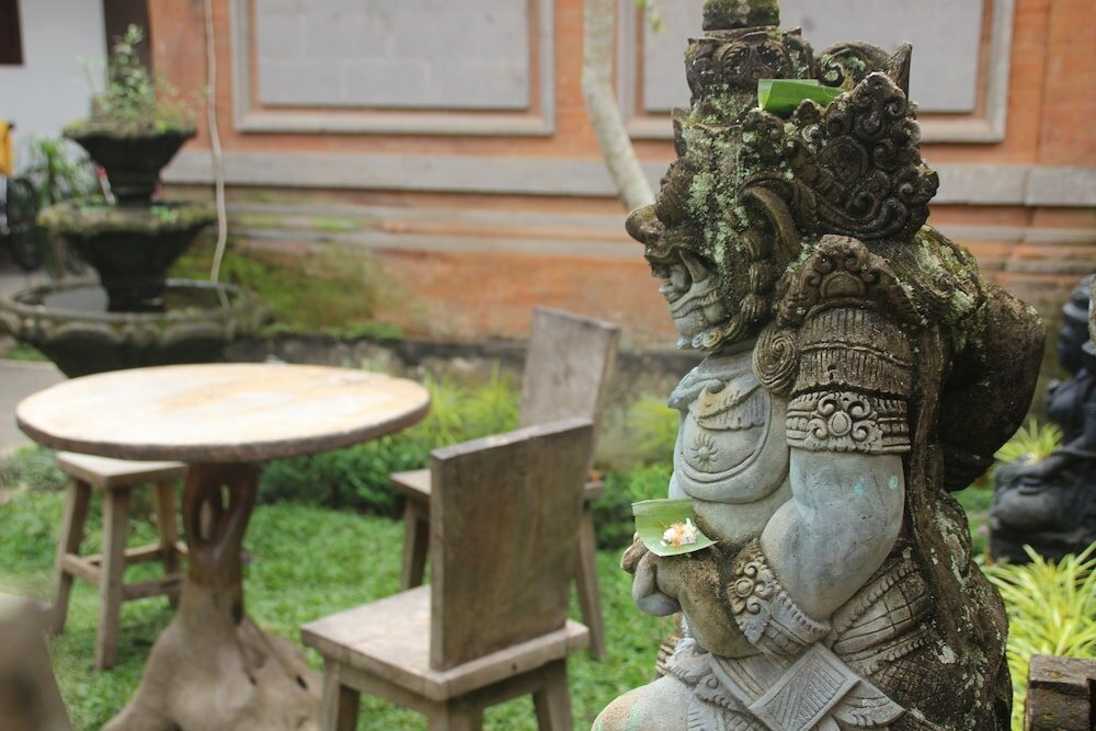 Фото Ubud Room's B&b