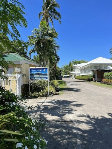 Гостиница Pabua's Cottages в Провинции Камигин