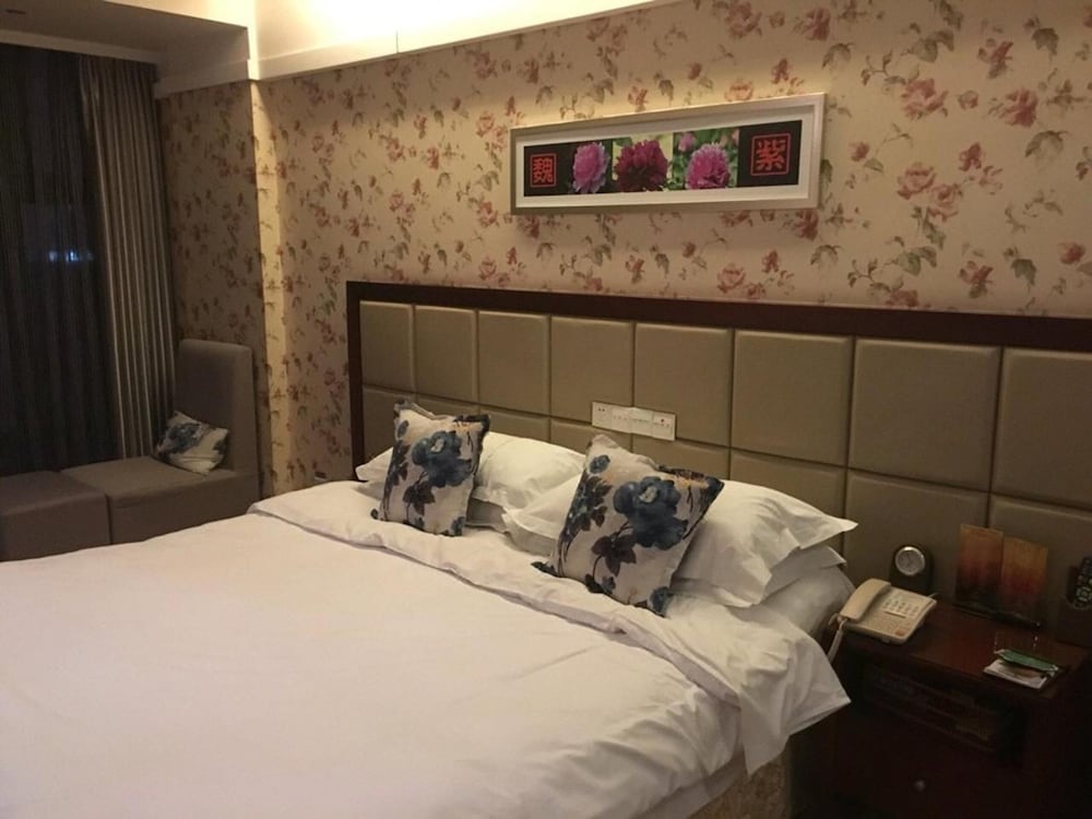Фото Luoyang New Friendship Hotel