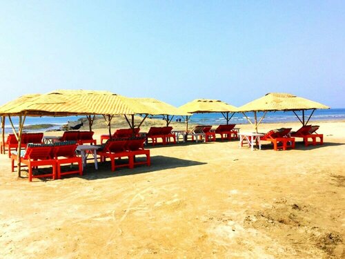 Гостиница Morjim Queen Beach Resort в Ашвеме