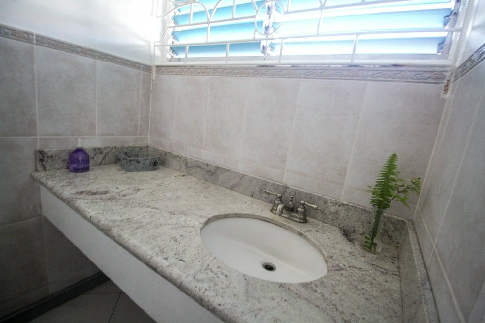 Фото Yellow Canary Beach Villa