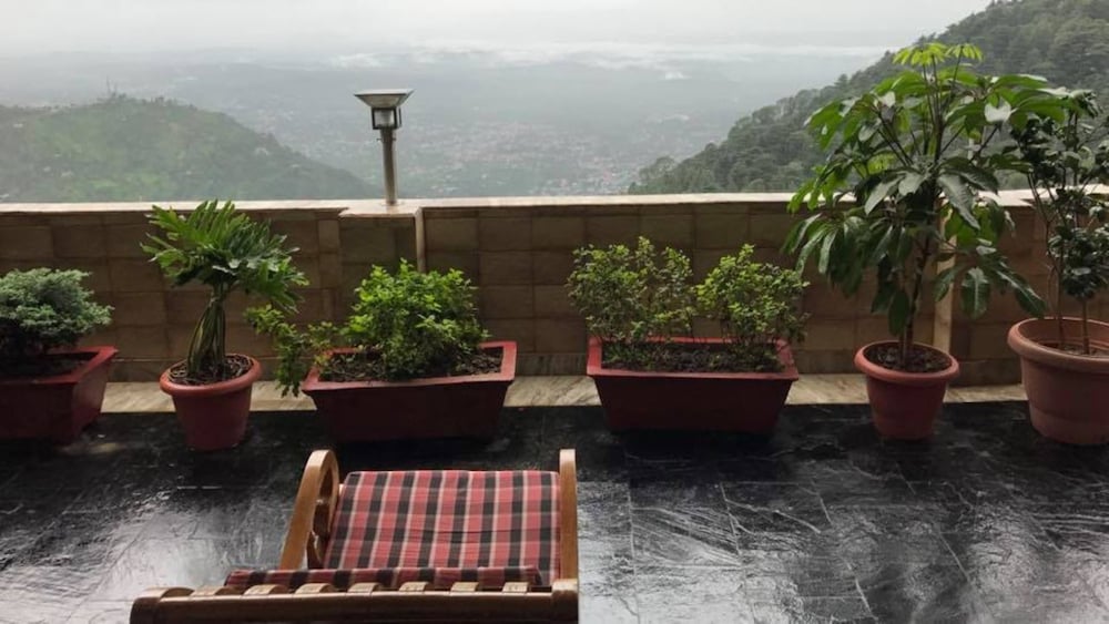 Фото Norbu House