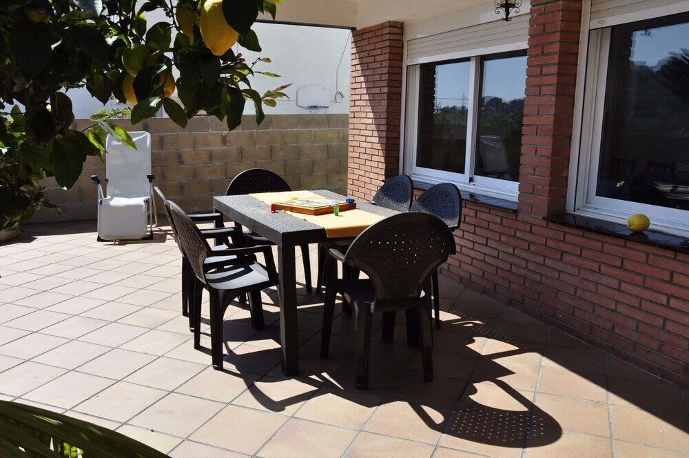 Фото Apartamentos Maniu