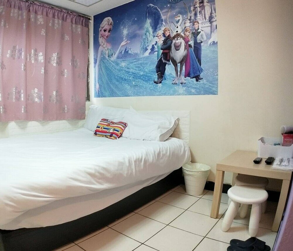 Фото Feng Chia Hsinching