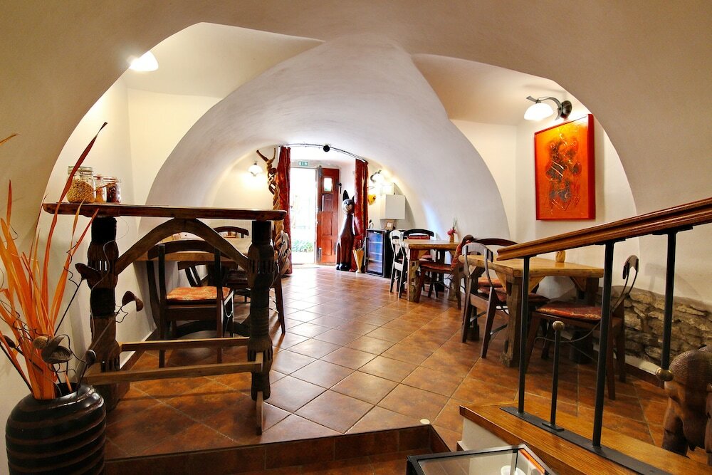 Фото House of Roses