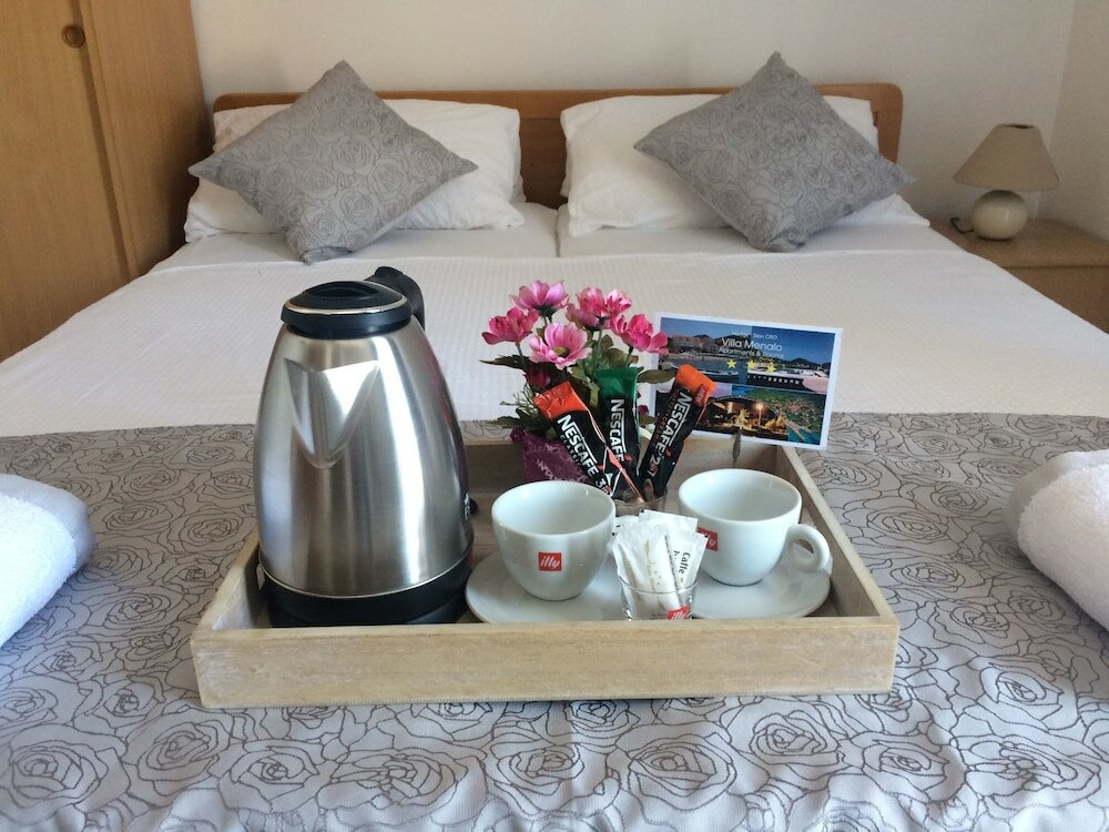 Фото Villa Menalo