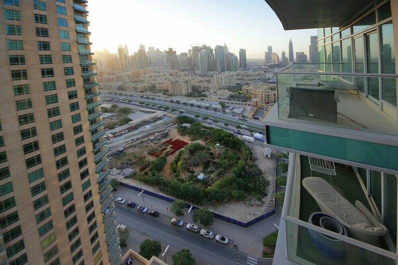 Гостиница Piks Key - Burj Views B в Дубае